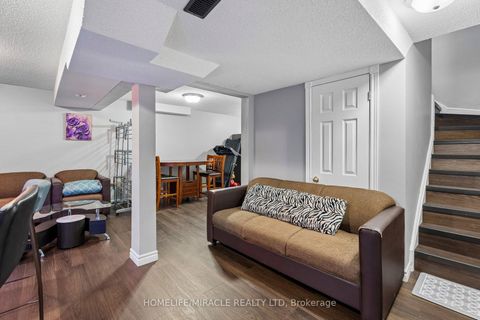 Photo 33 at 77 Livingstone Street W, Sunnidale, Barrie