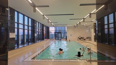 Photo 7 at 2606 - 105 Oneida Crescent, Langstaff, Richmond Hill