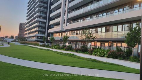 Photo 10 at 2606 - 105 Oneida Crescent, Langstaff, Richmond Hill