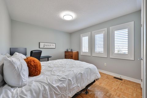 Photo 23 at 170 Silver Maple Road, Jefferson, Richmond Hill