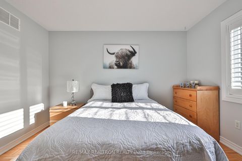 Photo 26 at 170 Silver Maple Road, Jefferson, Richmond Hill