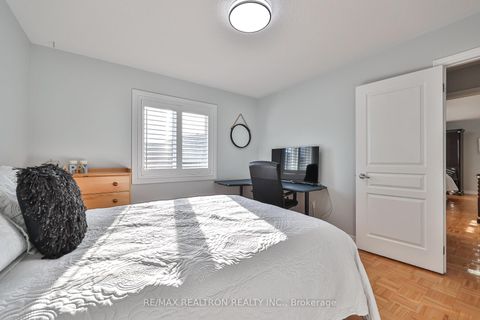 Photo 27 at 170 Silver Maple Road, Jefferson, Richmond Hill