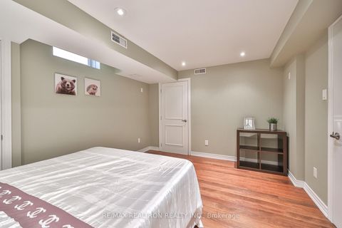 Photo 37 at 170 Silver Maple Road, Jefferson, Richmond Hill