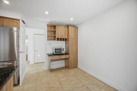 Photo 10 at 53 Bestview Drive, Steeles, Toronto