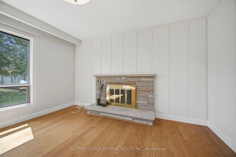 Photo 14 at 53 Bestview Drive, Steeles, Toronto