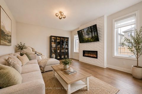 Photo 7 at 376 Seaview Heights, Queensville, East Gwillimbury