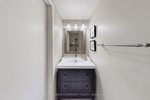 Photo 23 at 16 - 72 Ashglen Way, Unionville, Markham