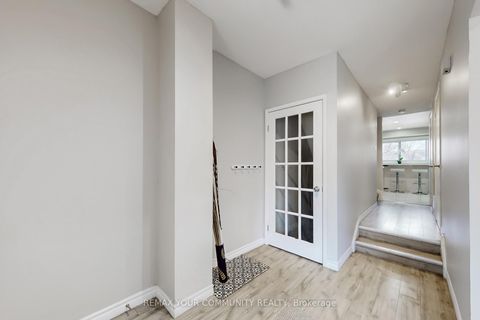 Photo 24 at 16 - 72 Ashglen Way, Unionville, Markham