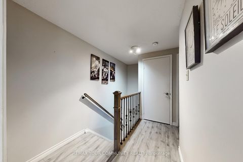 Photo 26 at 16 - 72 Ashglen Way, Unionville, Markham