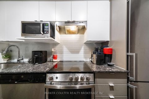 Photo 11 at 606 - 120 Varna Drive, Lawrence, Toronto