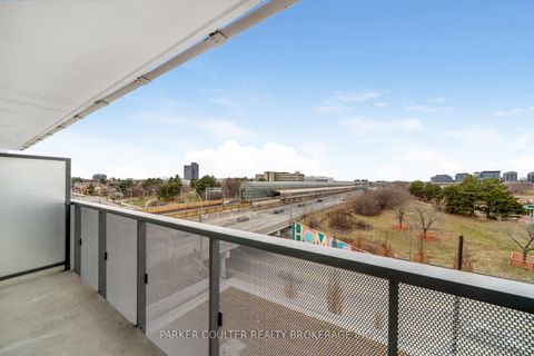 Photo 18 at 606 - 120 Varna Drive, Lawrence, Toronto