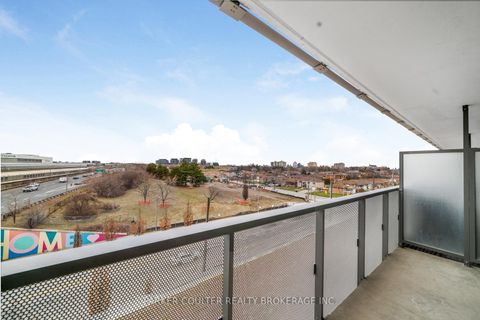 Photo 19 at 606 - 120 Varna Drive, Lawrence, Toronto