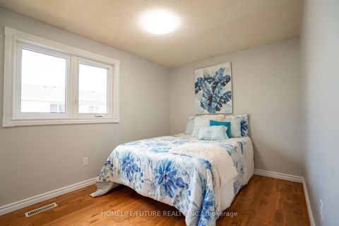 Photo 25 at 25 Shady Hollow Drive, Milliken, Toronto