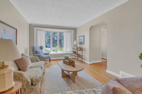 Photo 10 at 32 Beacon Road, Dorset Park, Toronto