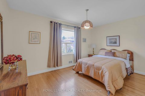 Photo 20 at 32 Beacon Road, Dorset Park, Toronto