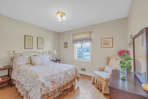 Photo 23 at 32 Beacon Road, Dorset Park, Toronto