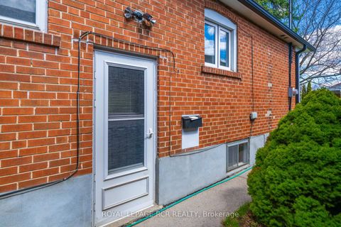 Photo 34 at 32 Beacon Road, Dorset Park, Toronto