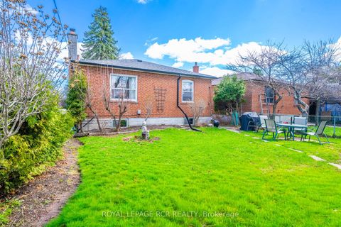 Photo 36 at 32 Beacon Road, Dorset Park, Toronto