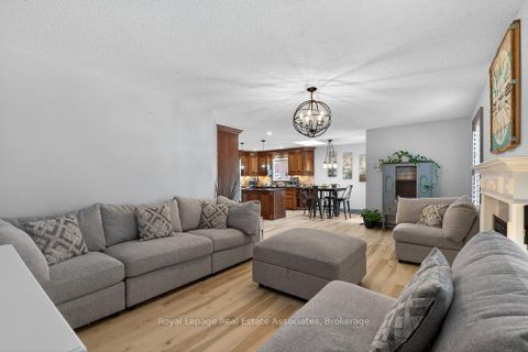 Photo 17 at 84 Loon Avenue, Painswick South, Barrie