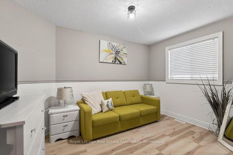 Photo 18 at 84 Loon Avenue, Painswick South, Barrie