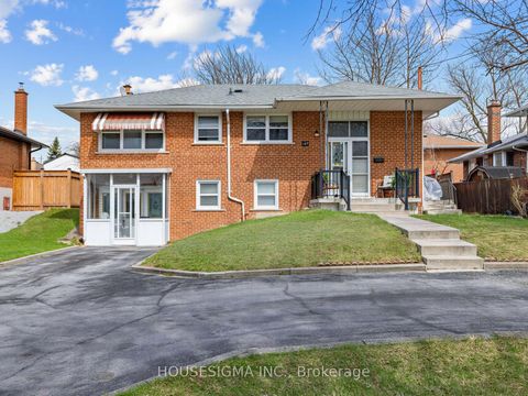 Photo 2 at 169 Sloane Avenue, Victoria Village, Toronto