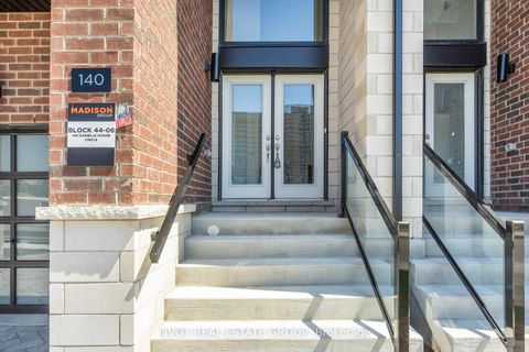 Photo 3 at 140 Danielle Moore Circle, Bendale, Toronto