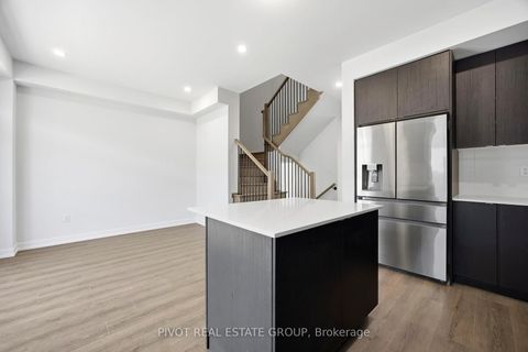 Photo 18 at 140 Danielle Moore Circle, Bendale, Toronto