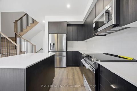 Photo 19 at 140 Danielle Moore Circle, Bendale, Toronto