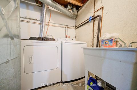 Photo 12 at 56 Upton Crescent, Milliken Mills West, Markham