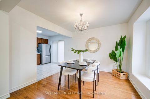 Photo 35 at 56 Upton Crescent, Milliken Mills West, Markham