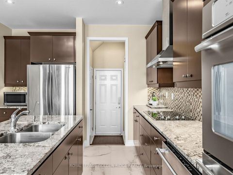 Photo 16 at 78 Bulmer Crescent, Woodland Hill, Newmarket