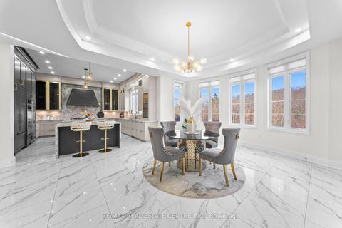 Photo 13 at 67 Rolling Green Court, Kleinburg, Vaughan