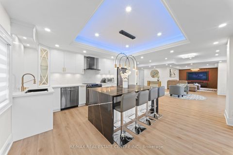 Photo 37 at 67 Rolling Green Court, Kleinburg, Vaughan