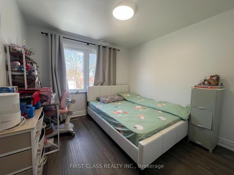 Photo 17 at 221 Chartland Boulevard, Agincourt North, Toronto