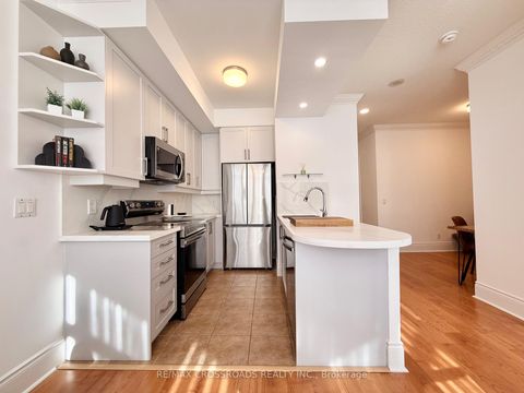 Photo 5 at 314 - 10 Northtown Way, Willowdale East, Toronto