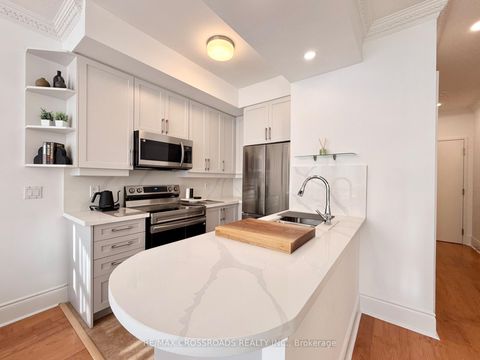 Photo 8 at 314 - 10 Northtown Way, Willowdale East, Toronto