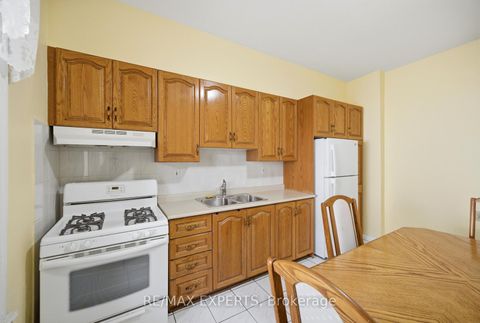 Photo 8 at 136 Harrison Street, Bellwoods, Toronto