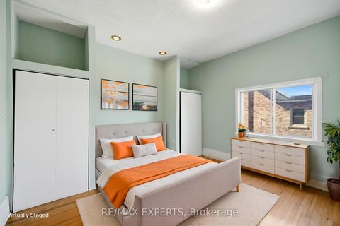 Photo 16 at 136 Harrison Street, Bellwoods, Toronto