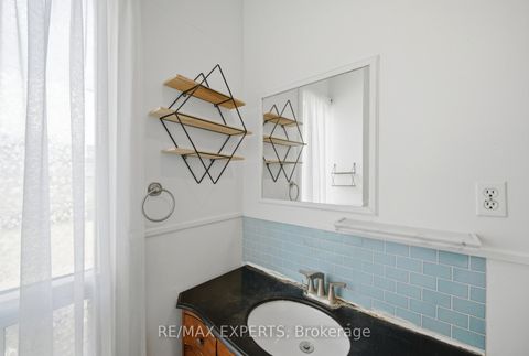 Photo 22 at 136 Harrison Street, Bellwoods, Toronto