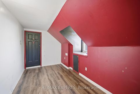 Photo 26 at 136 Harrison Street, Bellwoods, Toronto