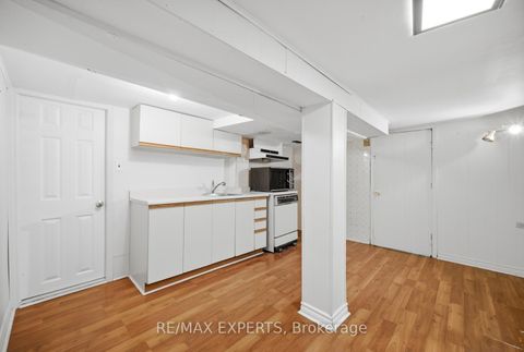 Photo 31 at 136 Harrison Street, Bellwoods, Toronto