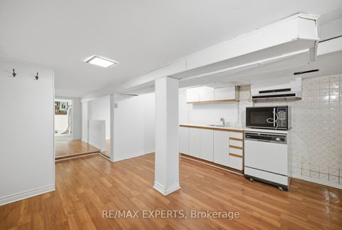 Photo 32 at 136 Harrison Street, Bellwoods, Toronto