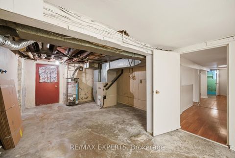 Photo 35 at 136 Harrison Street, Bellwoods, Toronto