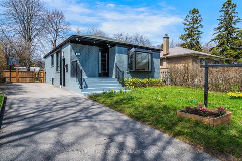 Photo 1 at 203 Toynbee Trail, Guildwood, Toronto