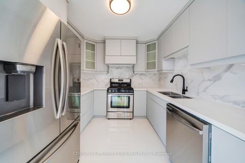 Photo 16 at 203 Toynbee Trail, Guildwood, Toronto