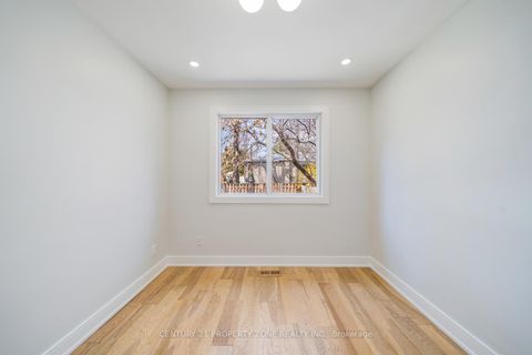 Photo 22 at 203 Toynbee Trail, Guildwood, Toronto