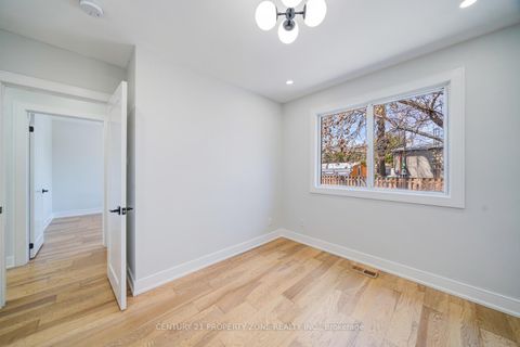 Photo 23 at 203 Toynbee Trail, Guildwood, Toronto