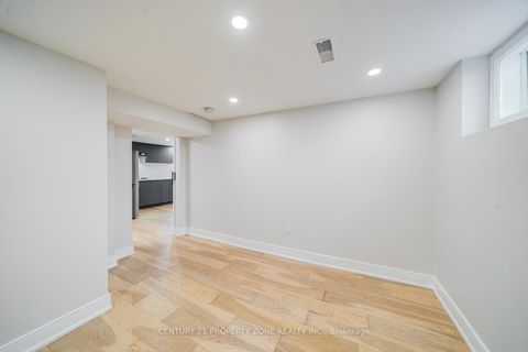 Photo 37 at 203 Toynbee Trail, Guildwood, Toronto