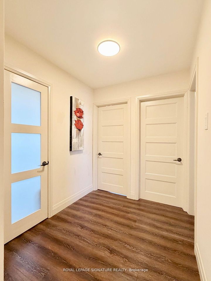 Photo 16 at 2263 Harcourt Crescent, Lakeview, Mississauga