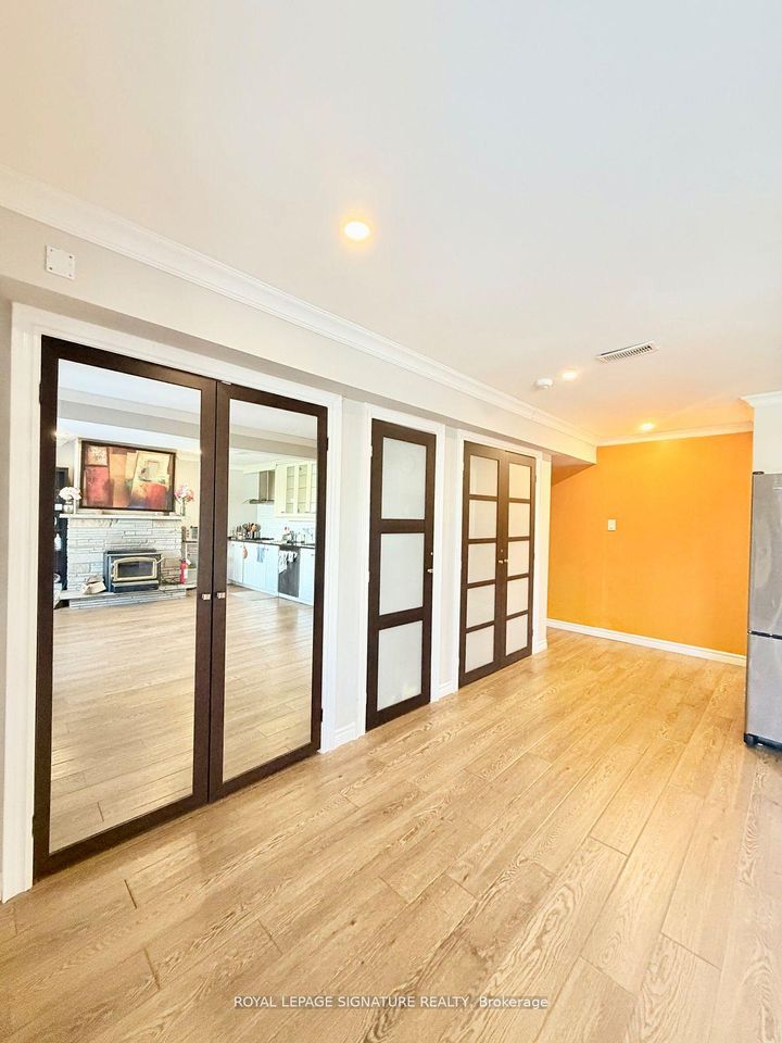 Photo 27 at 2263 Harcourt Crescent, Lakeview, Mississauga